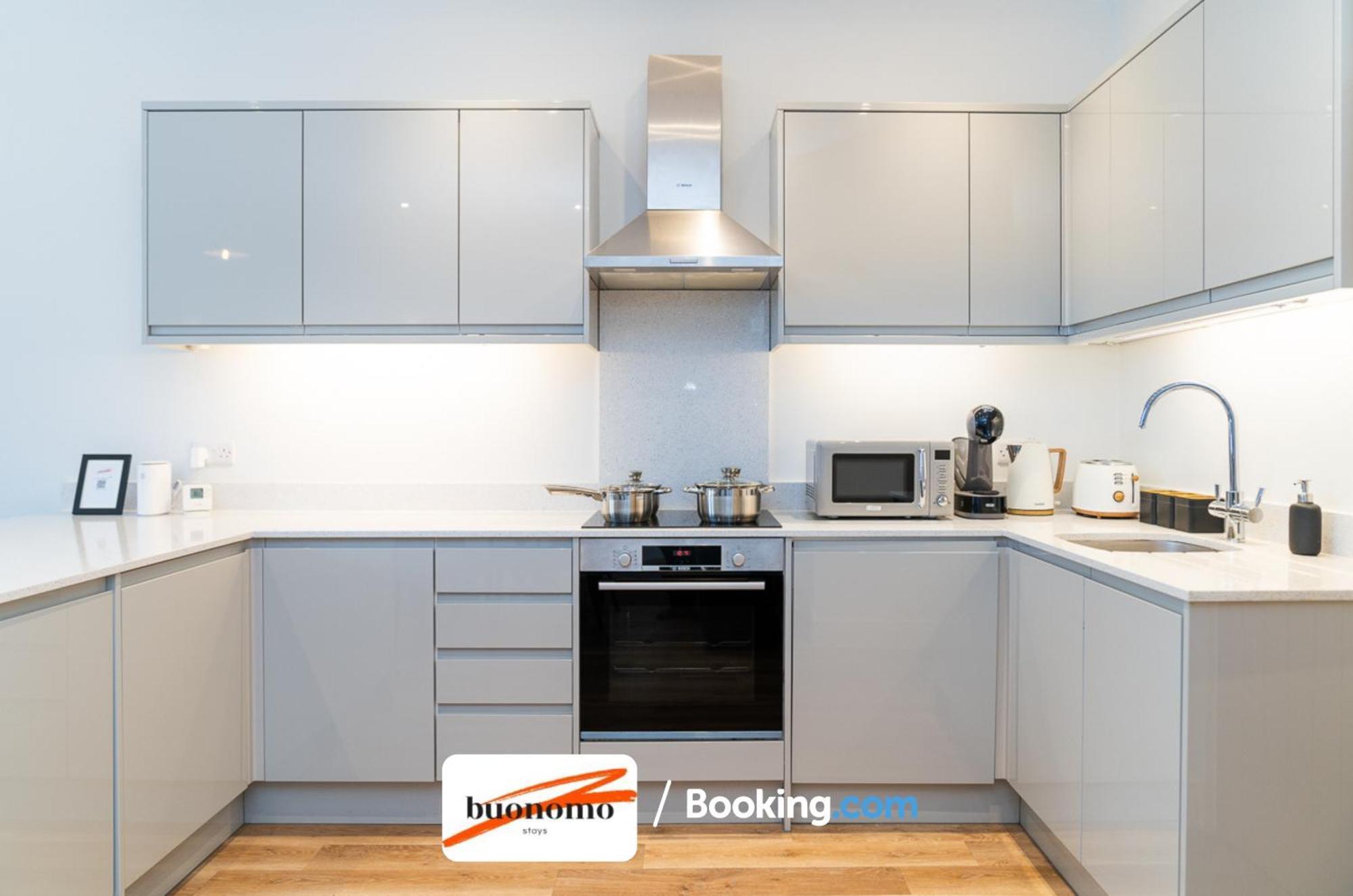 Two Bedroom Apartment At Buonomo Stays Short Lets & Serviced Accommodation Close To Wimbledon Tennis Courts London Exteriör bild