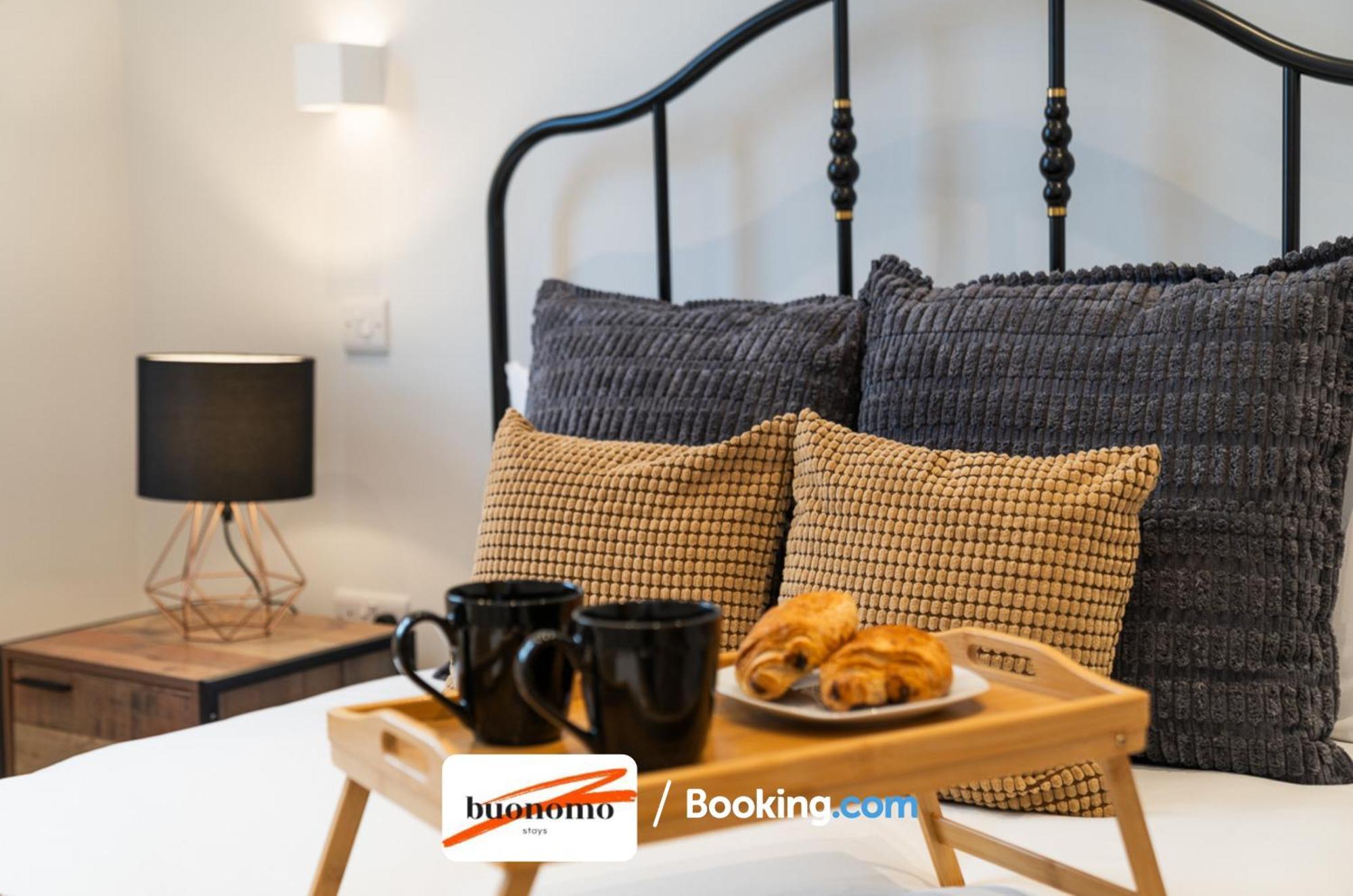 Two Bedroom Apartment At Buonomo Stays Short Lets & Serviced Accommodation Close To Wimbledon Tennis Courts London Exteriör bild