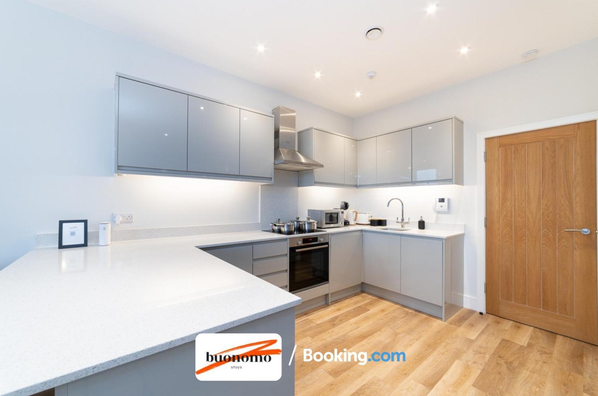 Two Bedroom Apartment At Buonomo Stays Short Lets & Serviced Accommodation Close To Wimbledon Tennis Courts London Exteriör bild