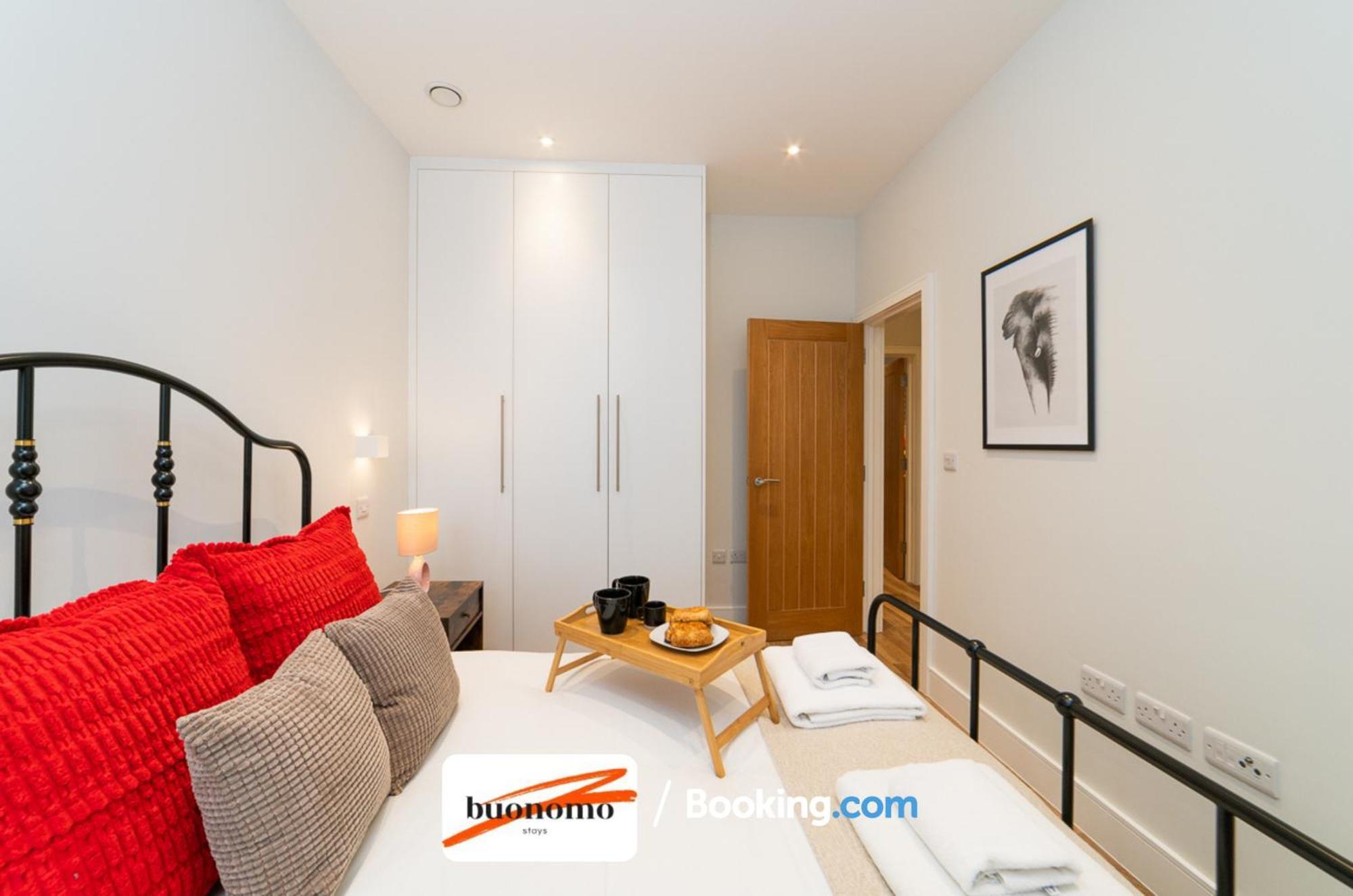 Two Bedroom Apartment At Buonomo Stays Short Lets & Serviced Accommodation Close To Wimbledon Tennis Courts London Exteriör bild