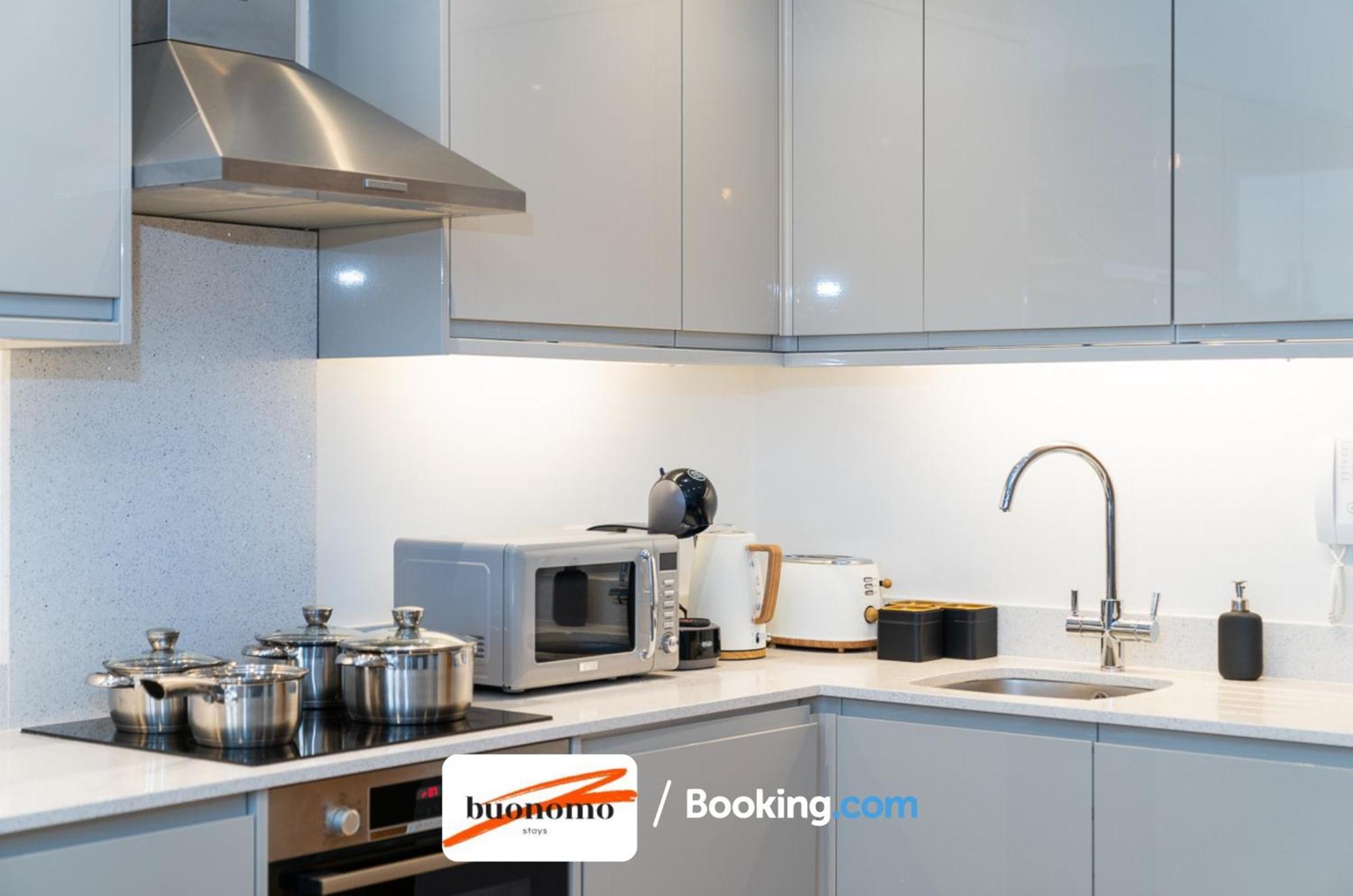 Two Bedroom Apartment At Buonomo Stays Short Lets & Serviced Accommodation Close To Wimbledon Tennis Courts London Exteriör bild